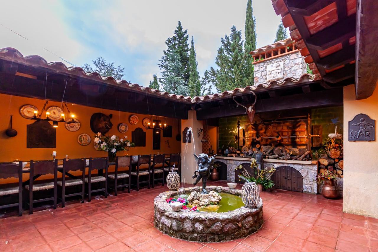 Masia Mimosa Darnius Exterior photo