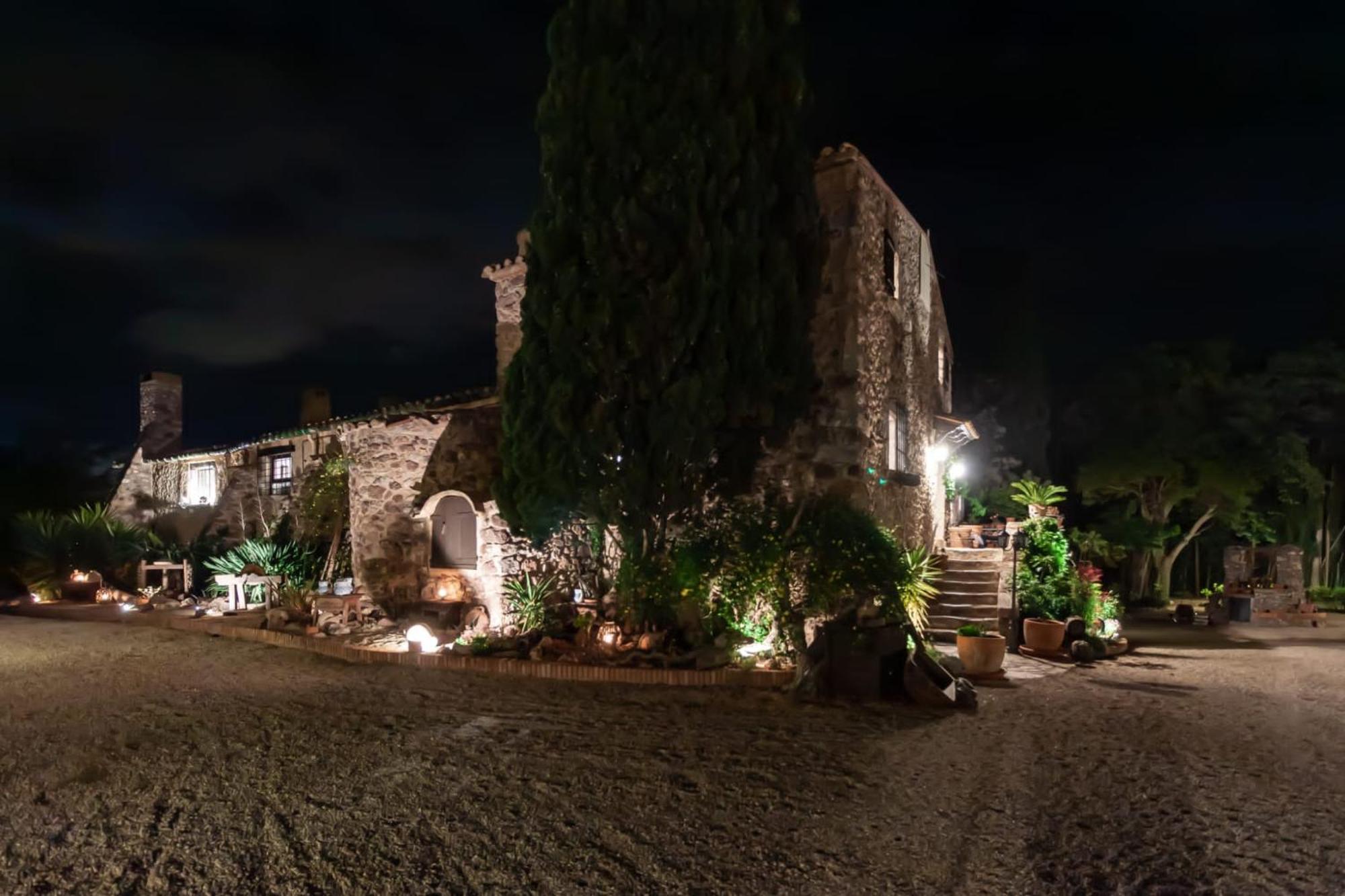 Masia Mimosa Darnius Exterior photo